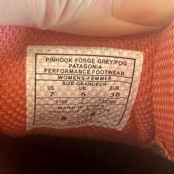 Patagonia Hiking Boots Trail Shoes Women's Sz 7 Pinhook Forge Grey Fog Vibram - Picture 5 of 9